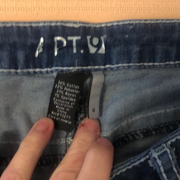 Capris - Picture 3 of 3